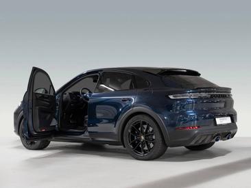 Porsche Cayenne III Turbo E-Hybrid Coupé Mit GT-Paket — photo 5