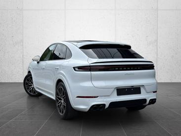 Porsche Cayenne III E-Hybrid Coupé — photo 3