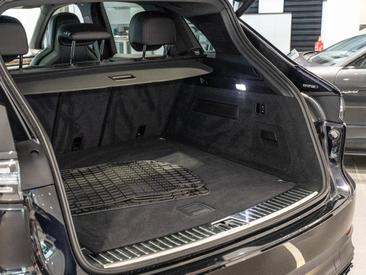Porsche Cayenne III E-Hybrid Platinum Edition — photo 28