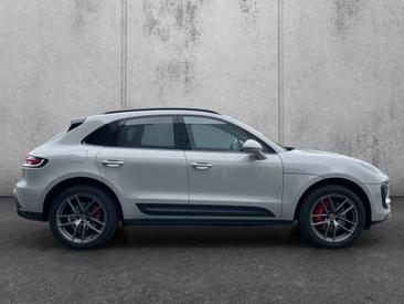 Porsche Macan S — photo 6