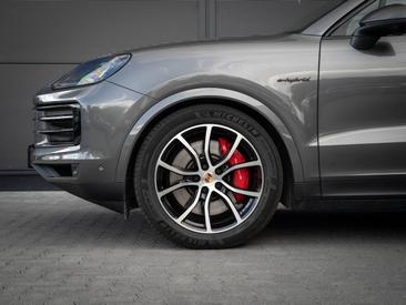 Porsche Cayenne III S E-Hybrid Coupé — photo 10