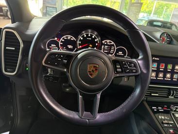Porsche Cayenne III Platinum Edition — photo 18