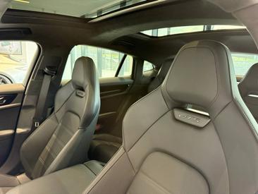 Porsche Panamera III GTS — photo 15