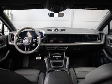 Porsche Cayenne III S E-Hybrid Coupé — photo 18