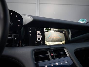 Porsche Taycan ph2 4 — photo 35