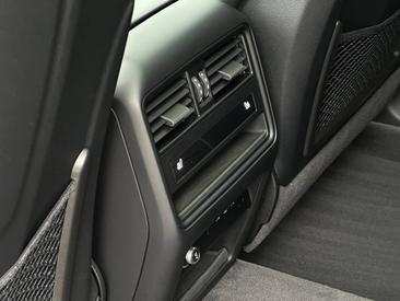 Porsche Cayenne III E-Hybrid Coupé — photo 18