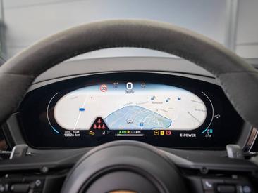 Porsche Cayenne III S E-Hybrid Coupé — photo 27