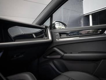 Porsche Cayenne III S E-Hybrid Coupé — photo 31