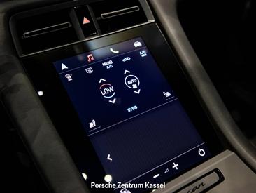 Porsche Taycan ph2 — photo 24
