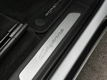 Porsche Cayenne III E-Hybrid Coupé — photo 28