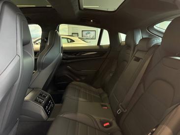 Porsche Panamera III GTS — photo 24