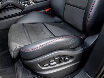Porsche Cayenne III GTS — photo 26
