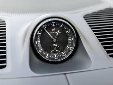 Porsche Cayenne III GTS — photo 28