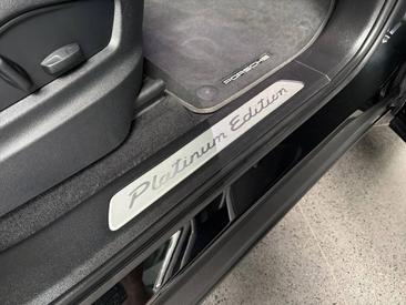 Porsche Cayenne III Platinum Edition — photo 32