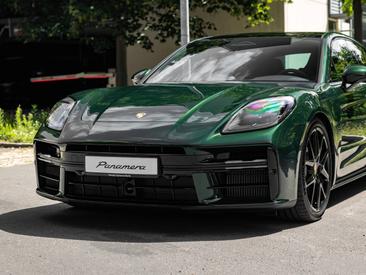 Porsche Panamera III 4 E-Hybrid — photo 7