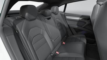 Porsche Cayenne E4 Coupé Electric — photo 13