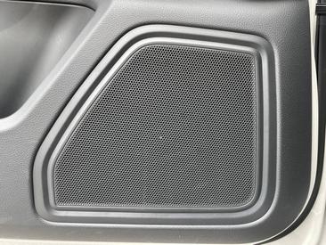 Porsche Macan S — photo 38
