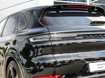 Porsche Cayenne III GTS — photo 33