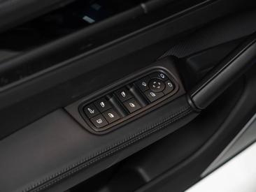 Porsche Cayenne III Turbo E-Hybrid Coupé Mit GT-Paket — photo 27