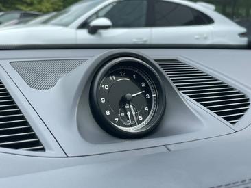Porsche Macan S — photo 41