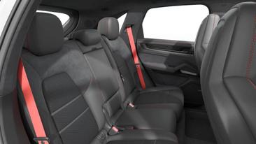 Porsche Cayenne III GTS — photo 13
