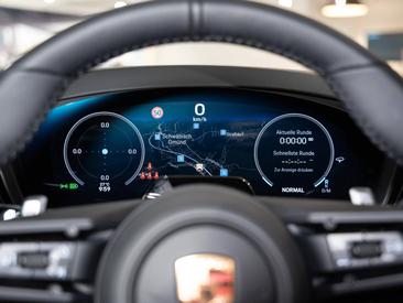 Porsche Cayenne III GTS — photo 25