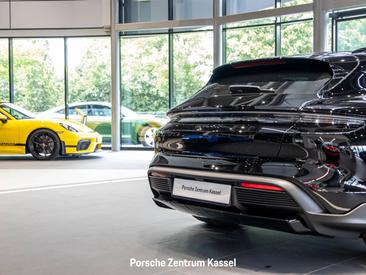 Porsche Taycan ph2 4S Cross Turismo — photo 15
