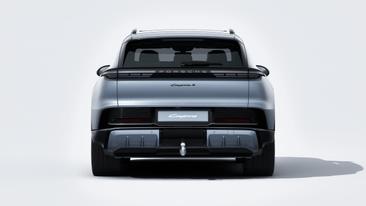 Porsche Cayenne E4 S Electric — photo 7