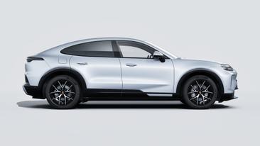 Porsche Cayenne E4 Coupé Electric — photo 6