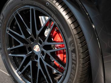Porsche Cayenne III GTS — photo 27