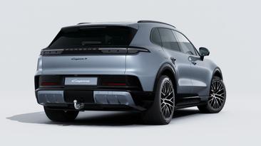 Porsche Cayenne E4 S Electric — photo 9