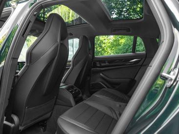 Porsche Panamera III 4 E-Hybrid — photo 19