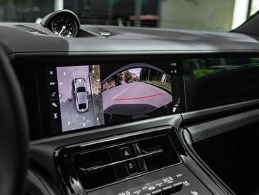 Porsche Panamera III 4 E-Hybrid — photo 20