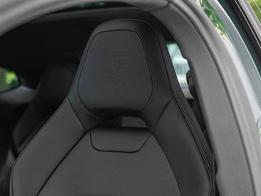 Porsche Panamera III 4 E-Hybrid — photo 33