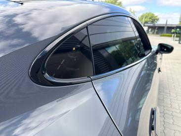 Porsche Taycan ph2 4S Black Edition — photo 11