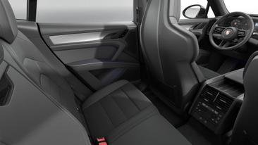 Porsche Cayenne E4 S Coupé Electric — photo 14