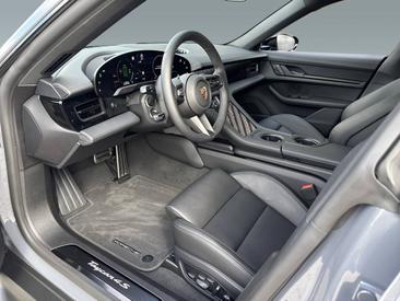 Porsche Taycan ph2 4S Black Edition — photo 16