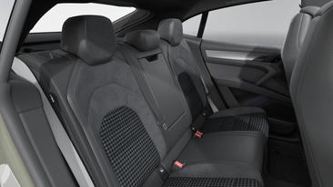 Porsche Cayenne E4 Coupé Electric — photo 13