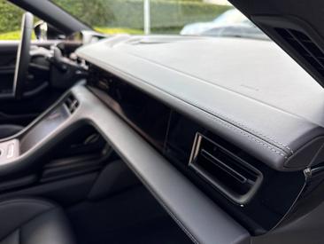 Porsche Taycan ph2 4S Black Edition — photo 21