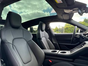 Porsche Taycan ph2 4S Black Edition — photo 23