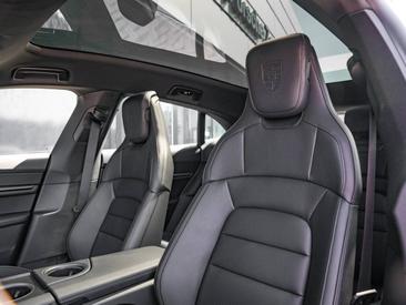 Porsche Taycan ph2 4 Cross Turismo — photo 17