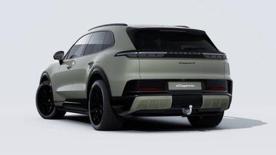 Porsche Cayenne E4 S Electric