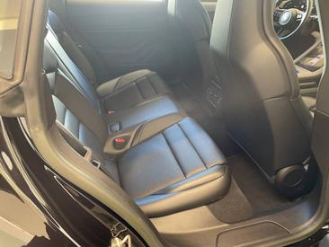 Porsche Taycan Base 2023 Noir — photo 22