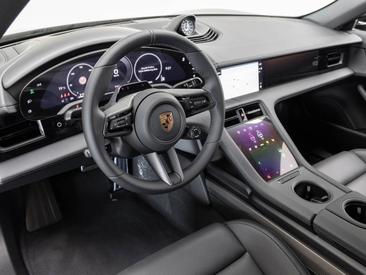 Porsche Taycan ph2 Black Edition — photo 12