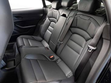 Porsche Taycan ph2 Black Edition — photo 14