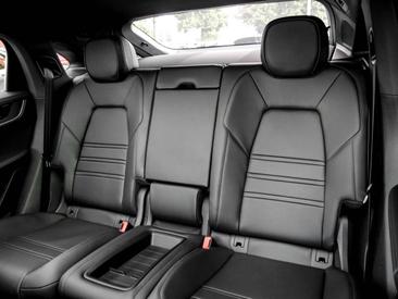 Porsche Cayenne III E-Hybrid Coupé Black Edition — photo 16