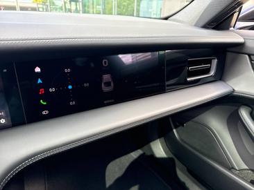 Porsche Taycan ph2 4S Black Edition — photo 44
