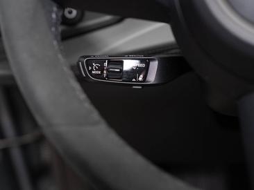 Porsche Cayenne E4 S Coupé Electric — photo 32