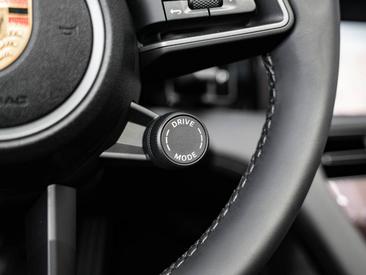 Porsche Taycan ph2 4 Cross Turismo — photo 38