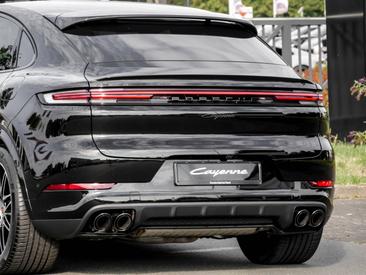 Porsche Cayenne III E-Hybrid Coupé Black Edition — photo 22